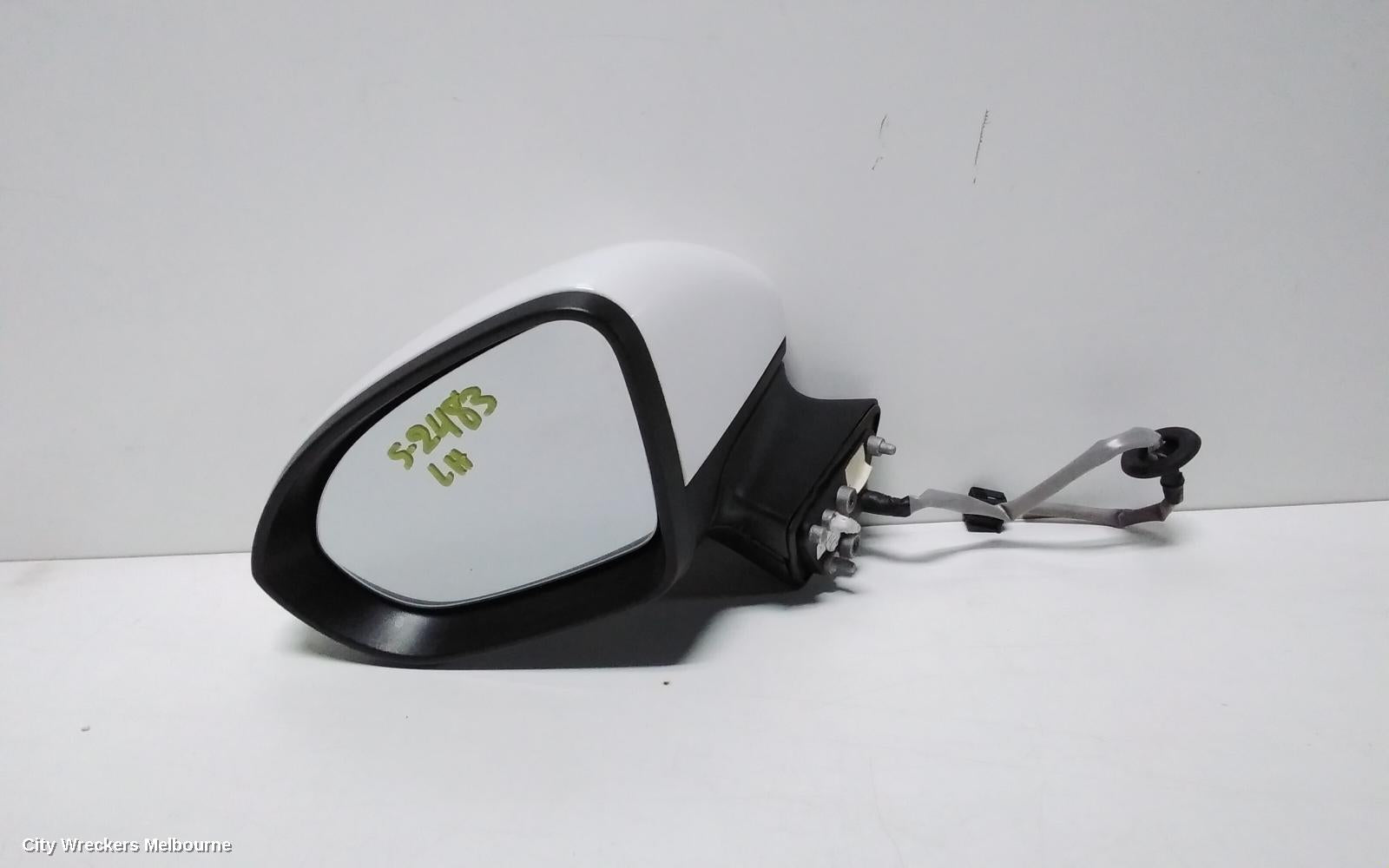 HOLDEN ASTRA LEFT DOOR MIRROR, BL, SEDAN, NON HEATED, NON BLIND SPOT TYPE, 05/2017 - 12/2020 - Image 2