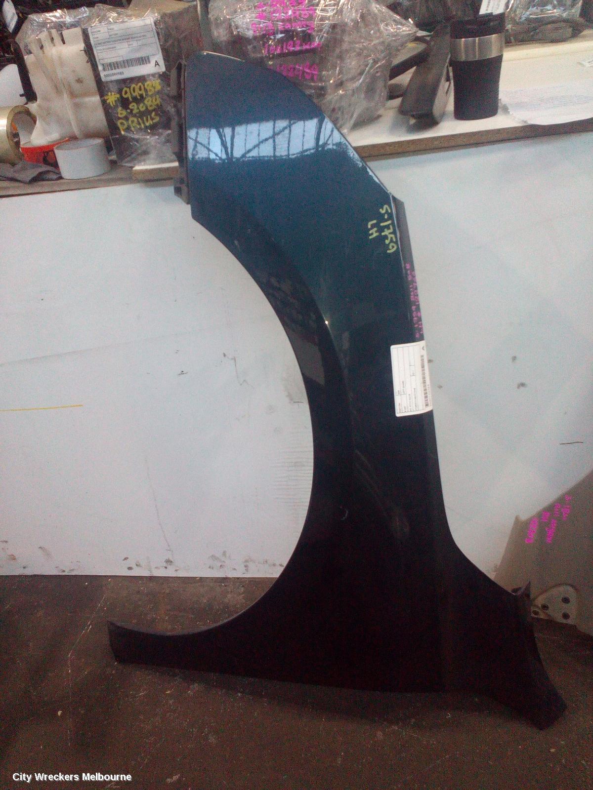 PEUGEOT 508 LEFT GUARD, W2, 07/2011 - 03/2015 - Image 1