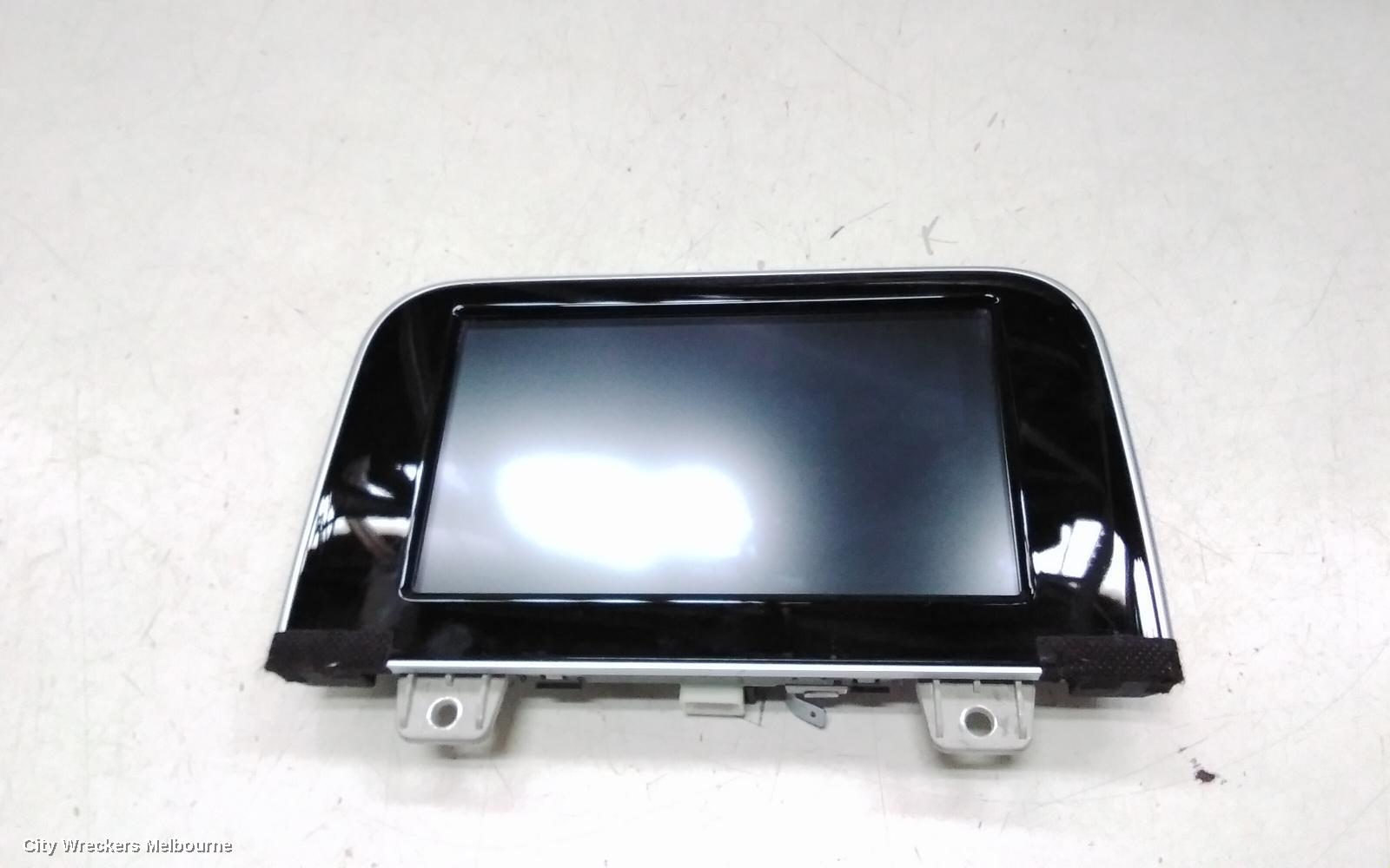 KIA STINGER RADIO/CD/DVD/SAT/TV, DISPLAY UNIT, 8IN TOUCHSCREEN, CK, 06/2017 - 12/2020 - Image 2