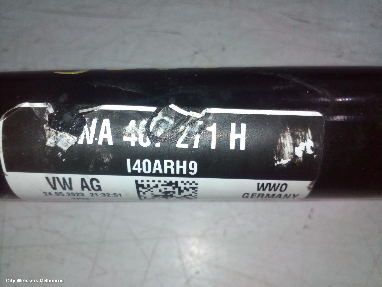 VOLKSWAGEN GOLF LEFT DRIVESHAFT, FRONT, AUTO T/M, 1.4, PETROL, DJKA CODE, GEN 8, 09/2020 ONWARDS - Image 3