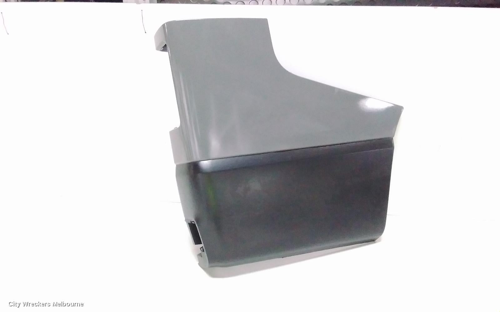 RENAULT TRAFIC REAR BUMPER, BUMPER BAR (RH SIDE), COLOUR CODED, X82, 01/2015 ONWARDS - Image 1