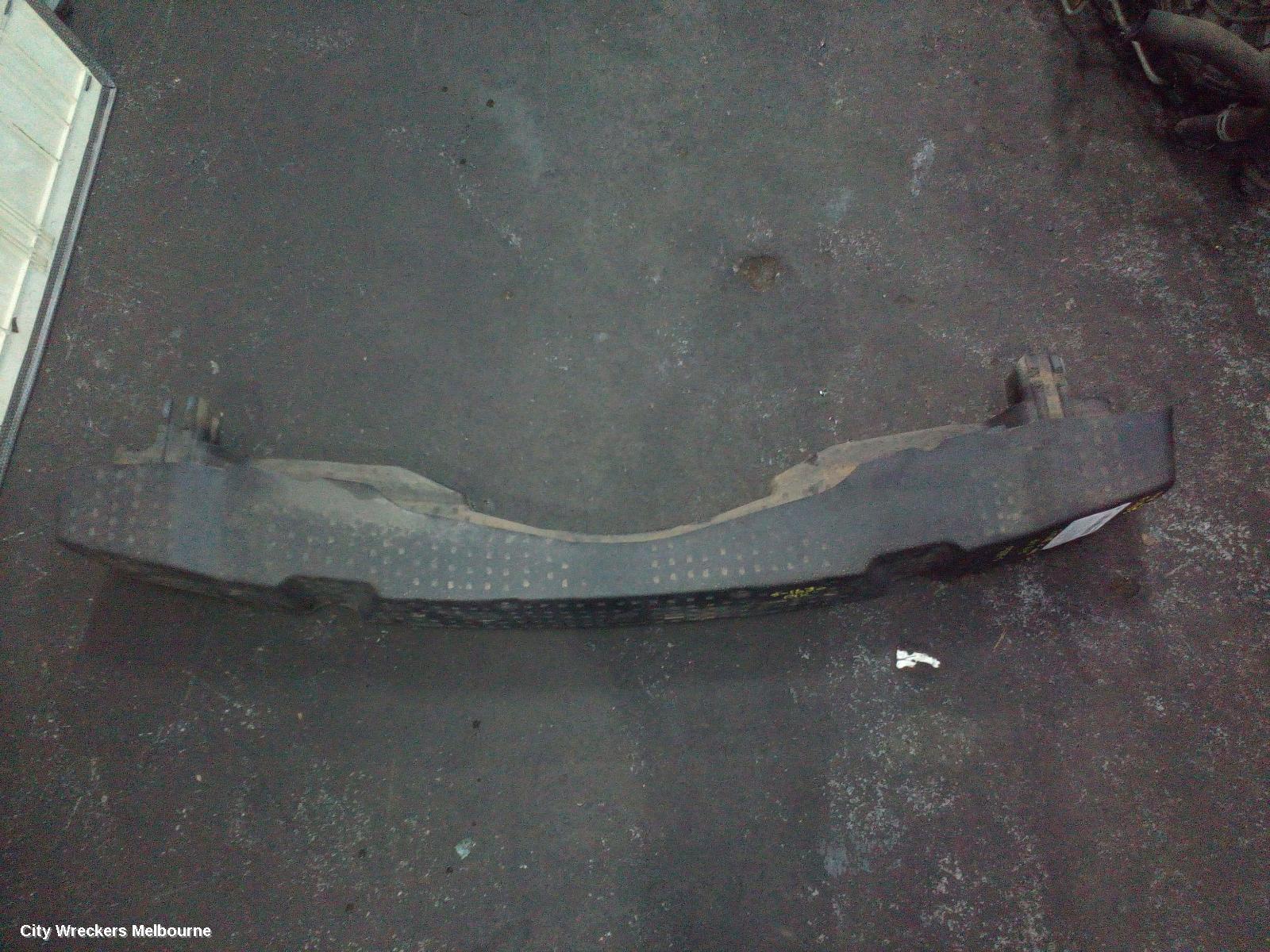 HOLDEN COMMODORE R/BAR BRACKET/REINFO, MAIN REINFORCEMENT, FOAM ABSORBER TYPE, VF, SEDAN, 05/2013 - 12/2017 - Image 2