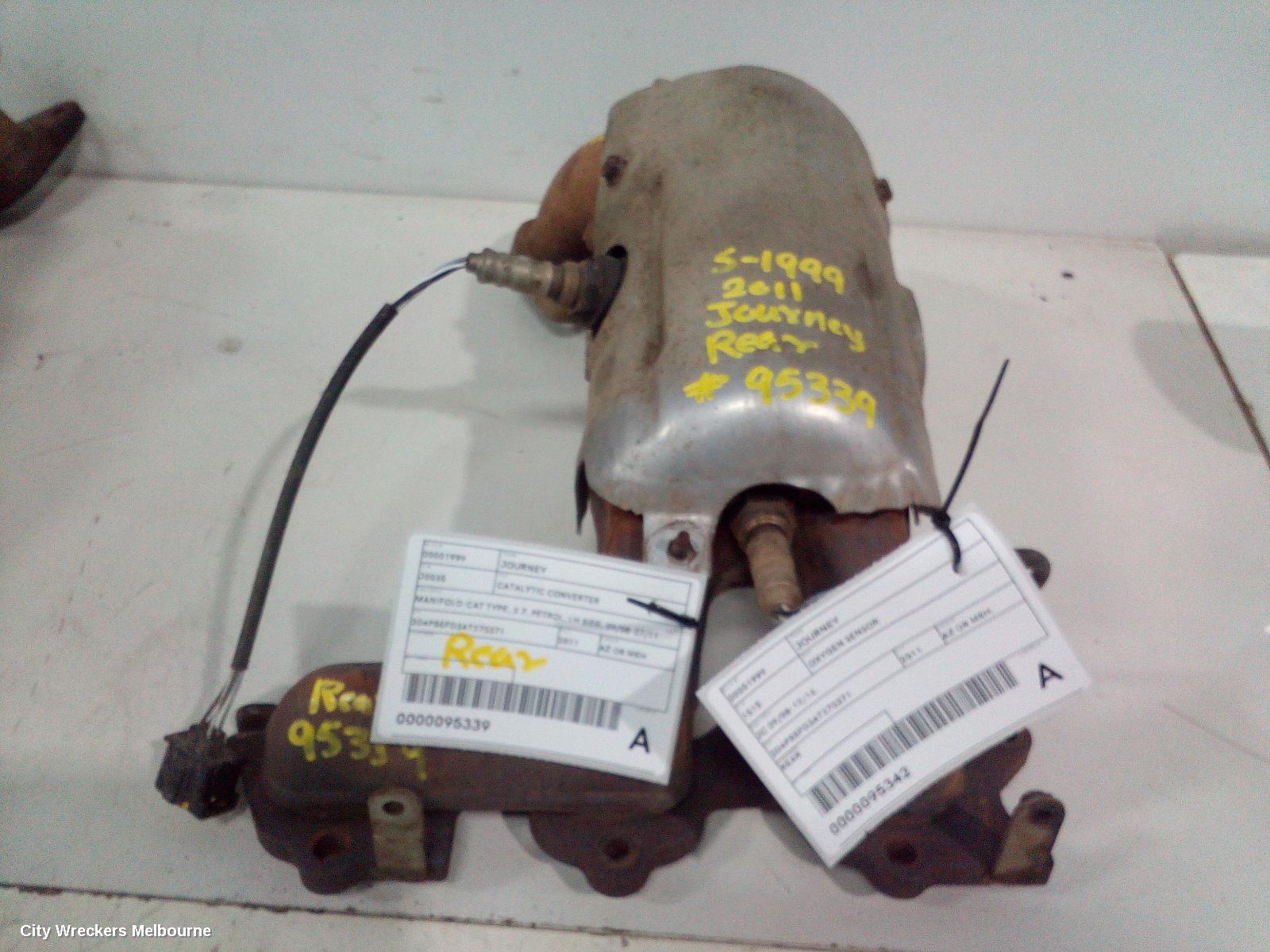 DODGE JOURNEY CATALYTIC CONVERTER, MANIFOLD-CAT TYPE, 2.7, PETROL, LH SIDE, 09/2008 - 07/2011 - Image 3