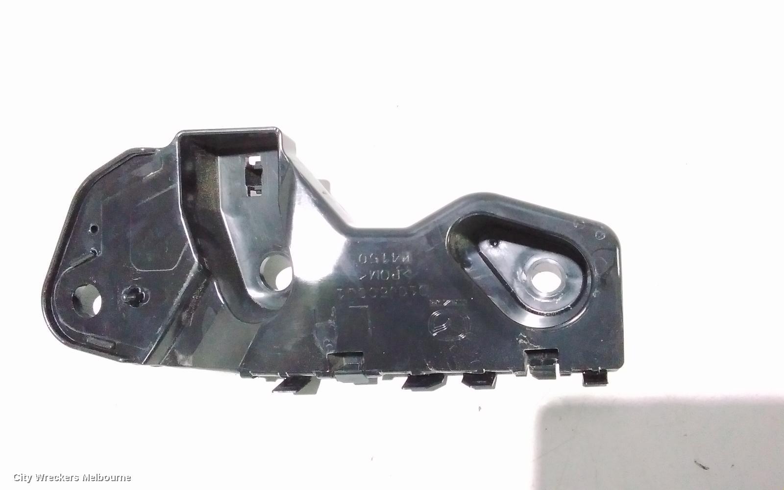 MAZDA CX3, DK, 03/2015 ONWARDS, LHF BAR SLIDER: 82328 - Image 2