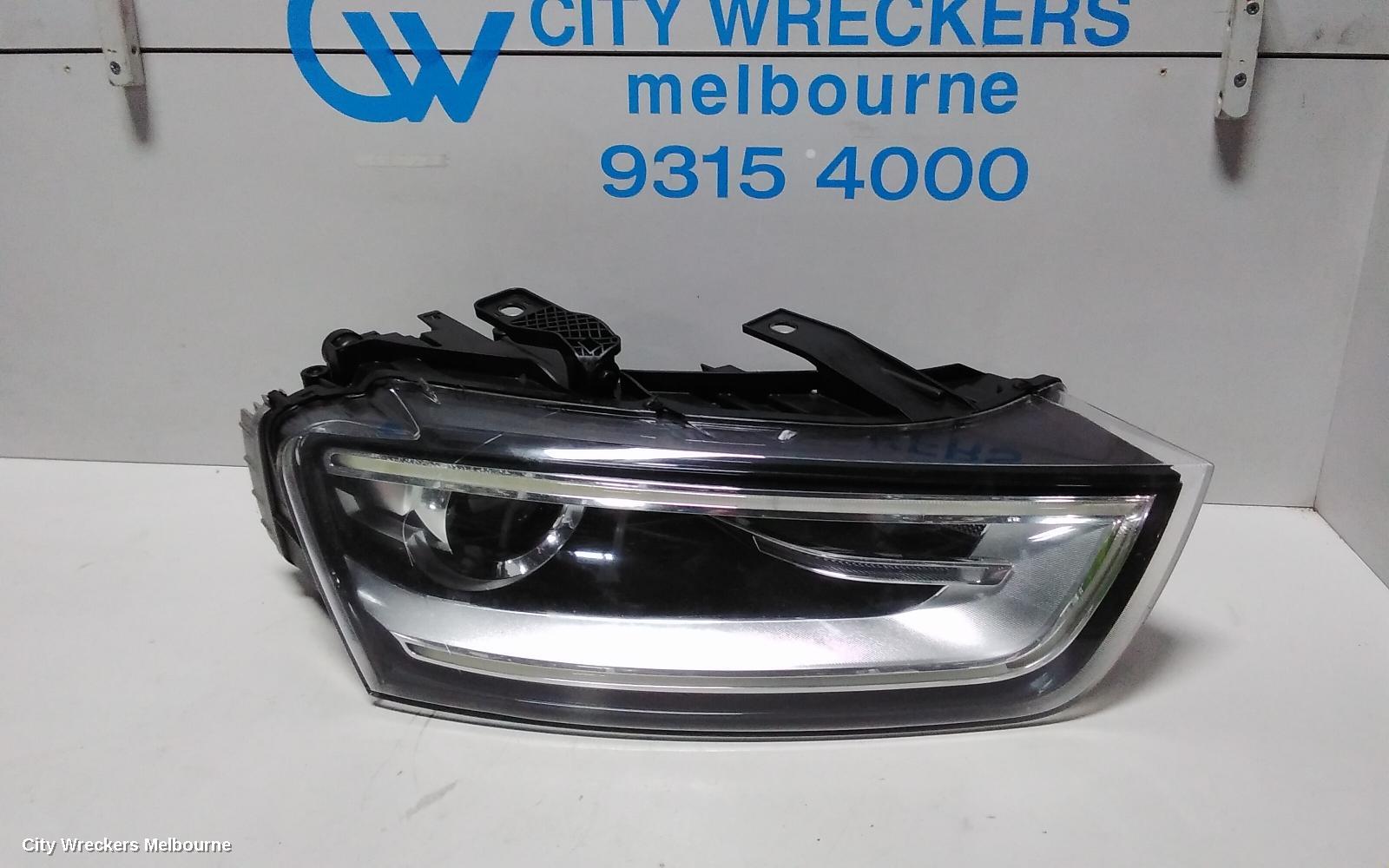 AUDI Q3 RIGHT HEADLAMP, 8U, Q3/RSQ3, XENON, ADAPTIVE TYPE, 03/2012 - 10/2014 - Image 1