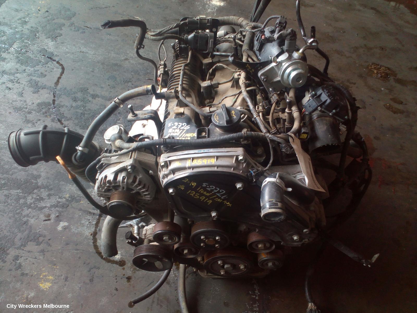 HYUNDAI ILOAD/IMAX ENGINE, DIESEL, 2.5, D4CB, TURBO, PLASTIC INLET, TQ, 11/2012 - 03/2021 - Image 1