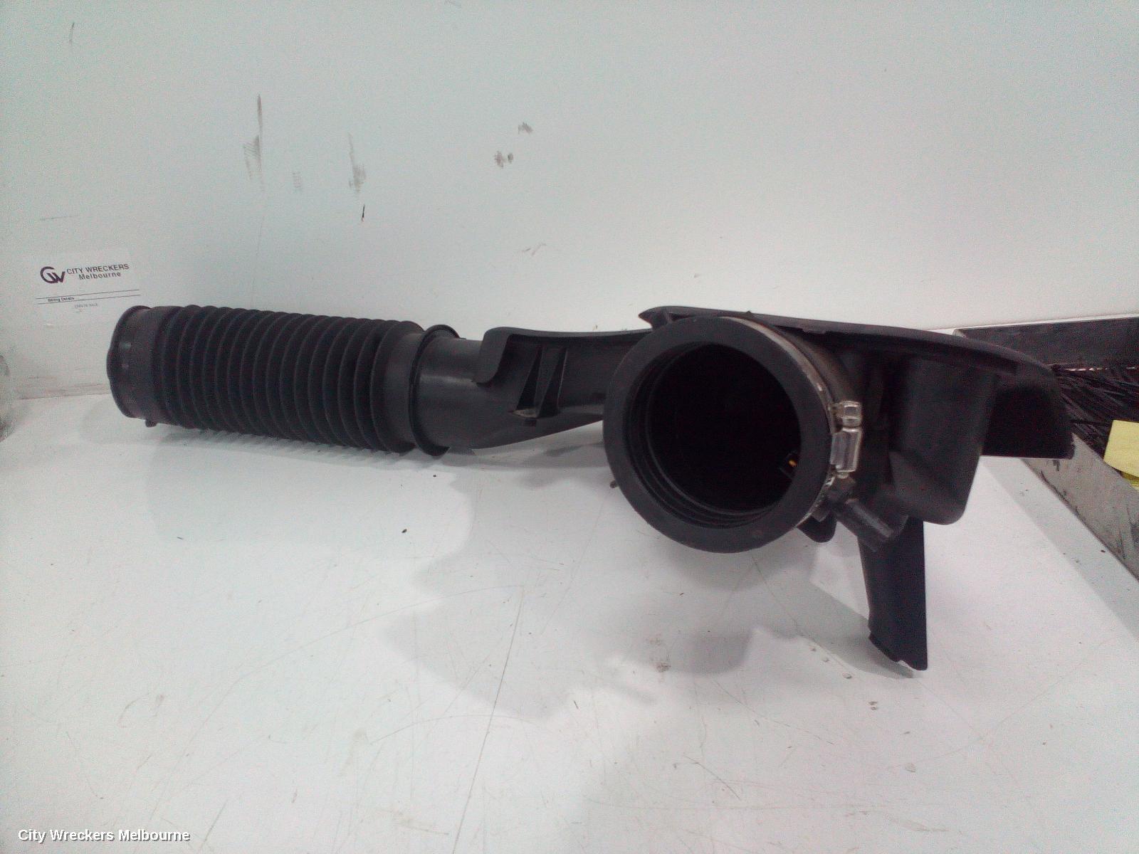 CHRYSLER 300C AIR CLEANER/BOX, AIR CLEANER, LX, 3.6, PETROL, 05/2012 - 12/2021 - Image 3
