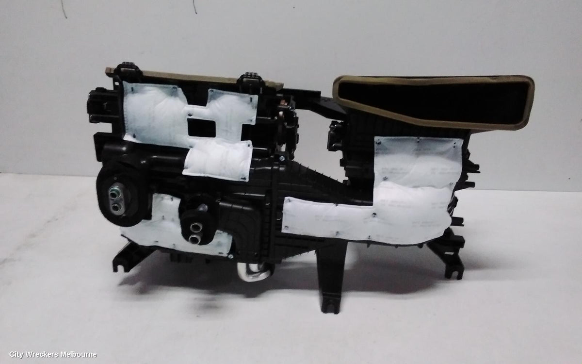 KIA SORENTO HEATER CORE/BOX, MQ4, W/ SINGLE ZONE CLIMATE TYPE, 02/2020 ONWARDS - Image 1