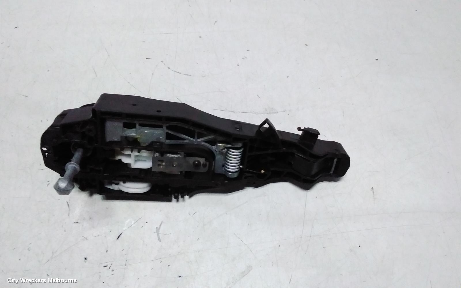 PEUGEOT EXPERT DOOR HANDLE, K0, RH FRONT, OUTER, BLACK, NON KEYLESS ENTRY TYPE, 04/2018 ONWARDS - Image 3