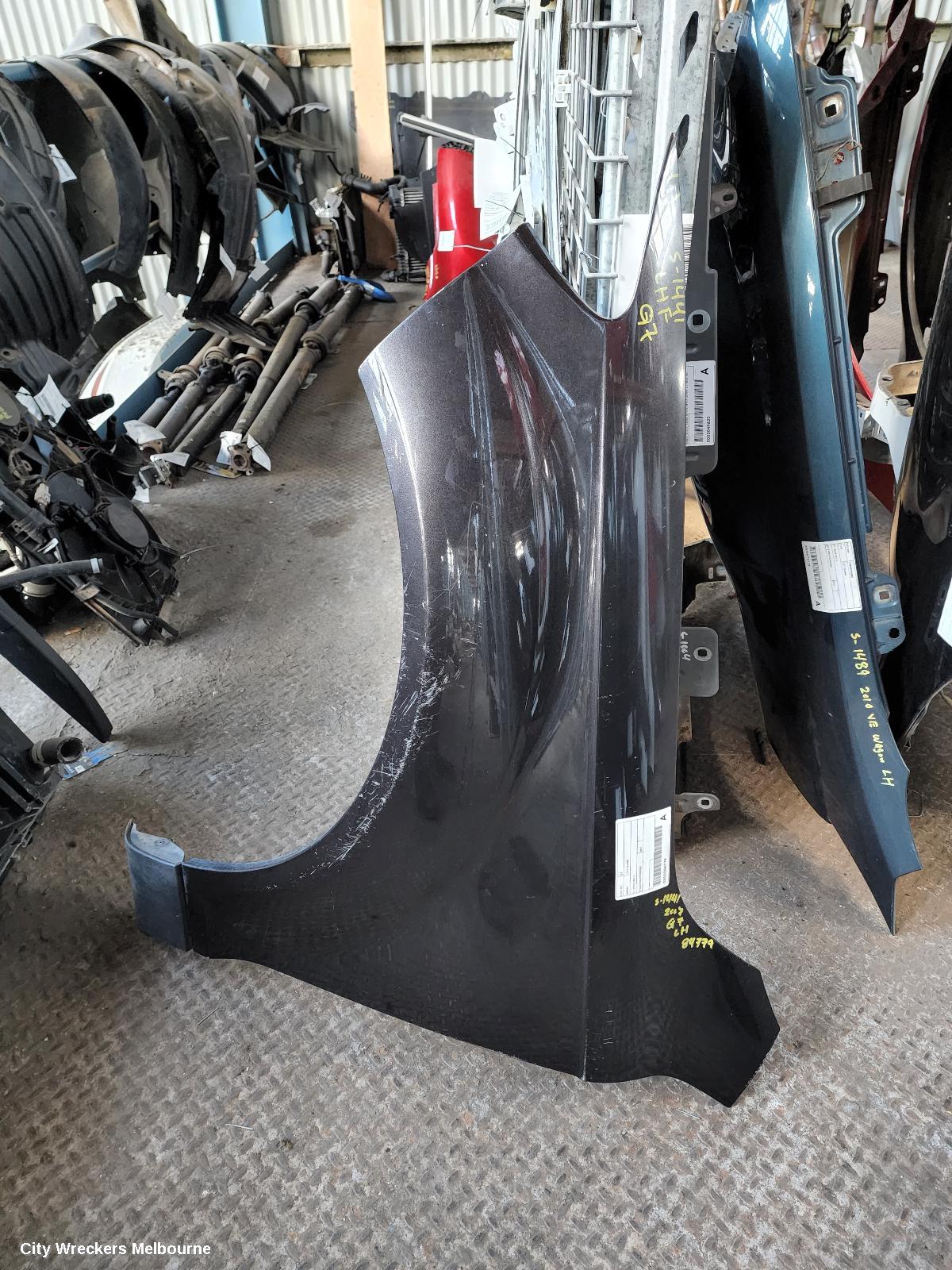 AUDI Q7 LEFT GUARD, 4L, 09/2006 - 08/2015 - Image 2