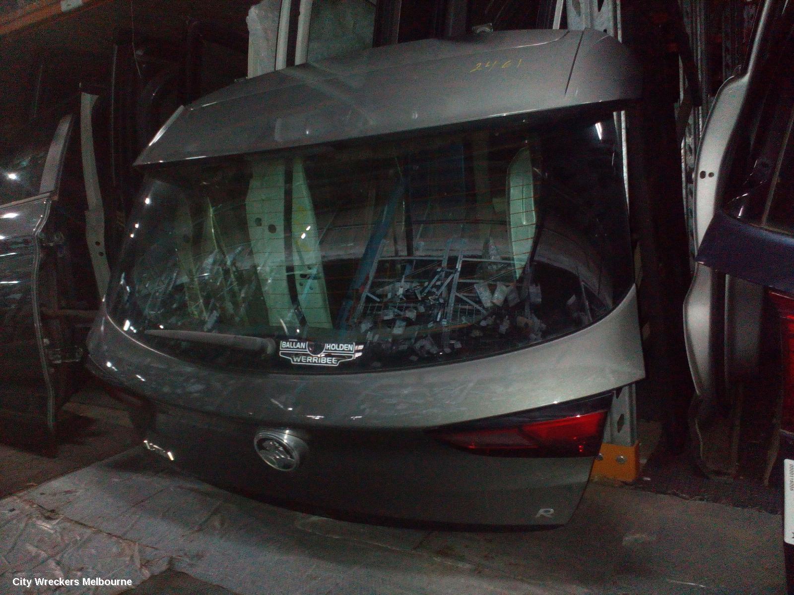 HOLDEN ASTRA BOOTLID/TAILGATE, TAILGATE, BK, 5DR HATCH, 09/2016 ONWARDS - Image 3