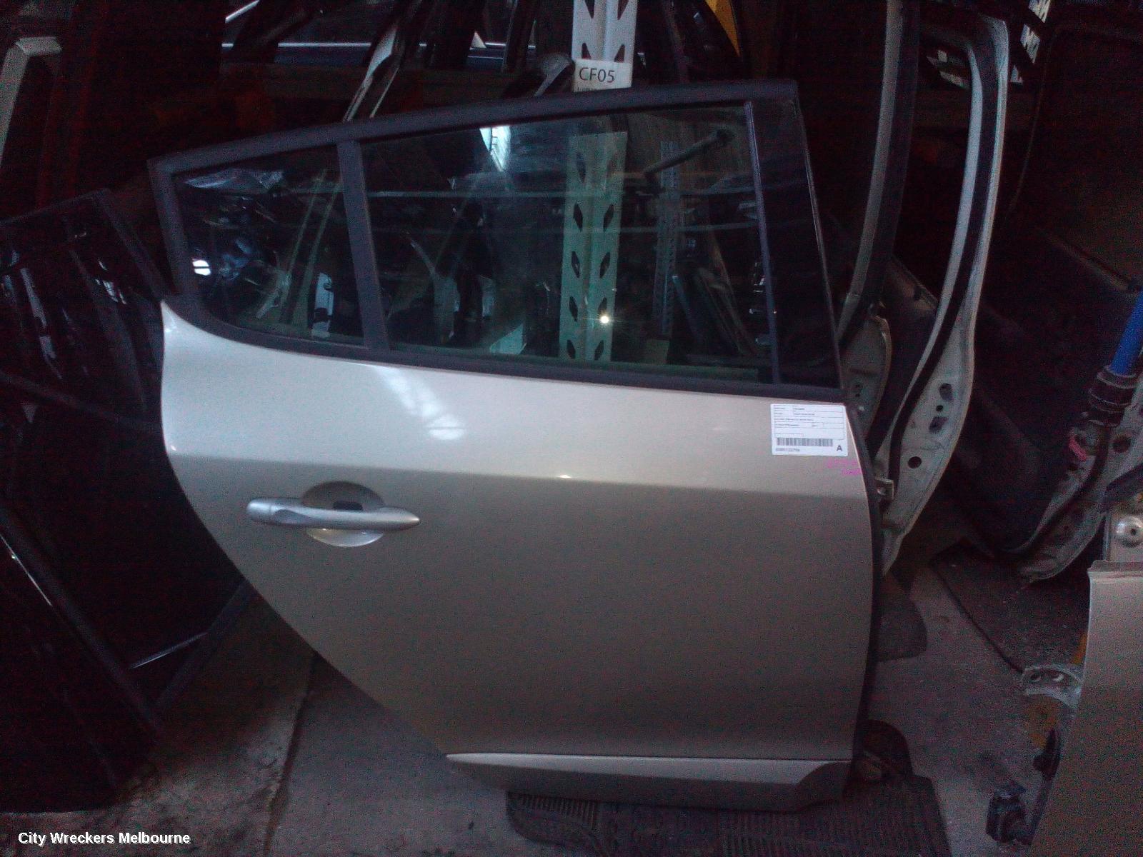 RENAULT MEGANE RIGHT REAR DOOR, X32/X95, 5DR HATCH, 09/2010 - 05/2016 - Image 1