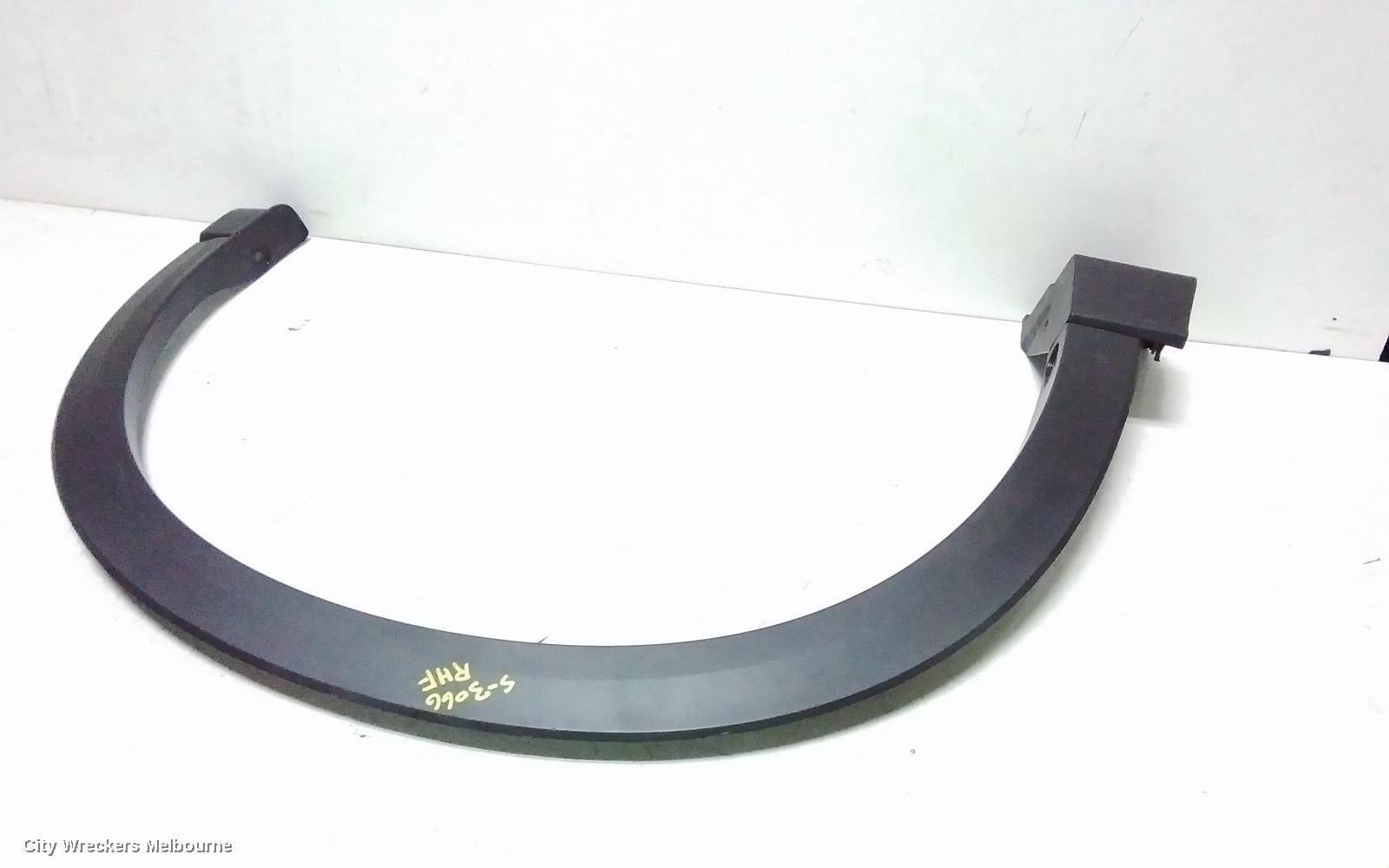 MAZDA CX5 WHEEL ARCH FLARE, RH FRONT, KF, 02/2017 - 08/2021 - Image 2
