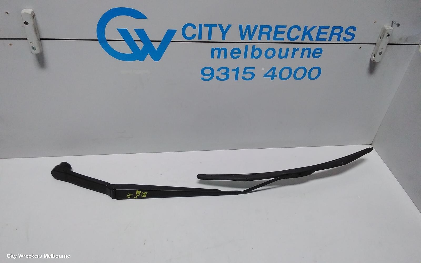 TOYOTA 86 WIPER ARM, ZN6, 04/2012 - 09/2021 - Image 1