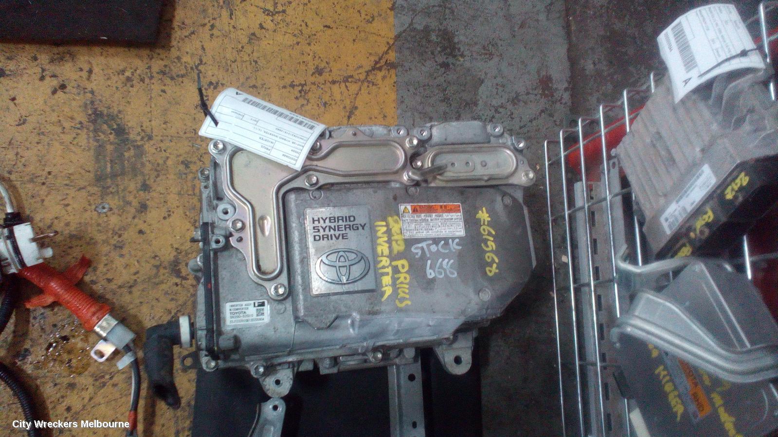 TOYOTA PRIUS INVERTER, NHP10R, HYBRID INVERTER, 12/2011 ONWARDS - Image 2