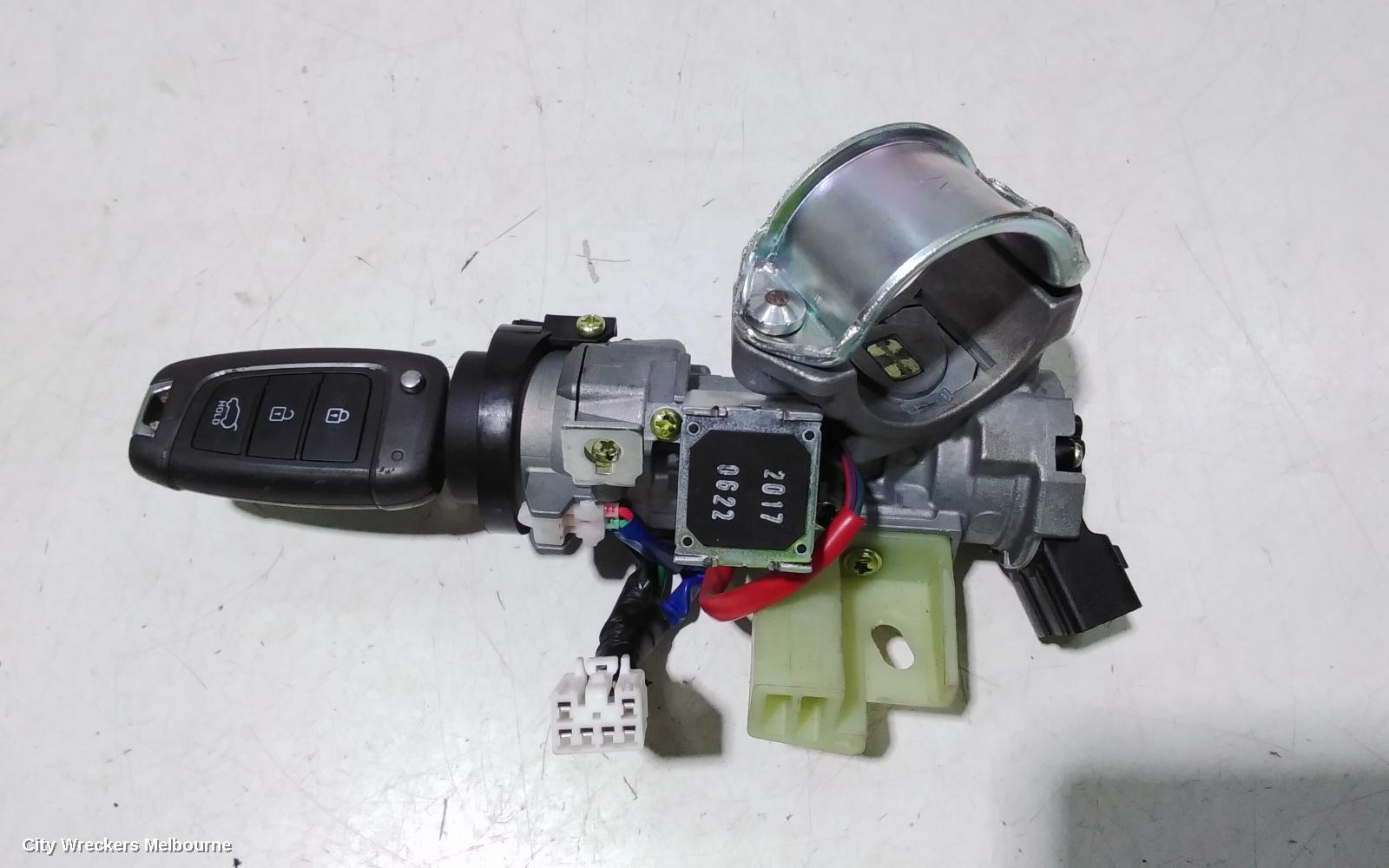 HYUNDAI I30 IGNITION W/ KEY, PD, HATCH, 03/2017 ONWARDS - Image 2