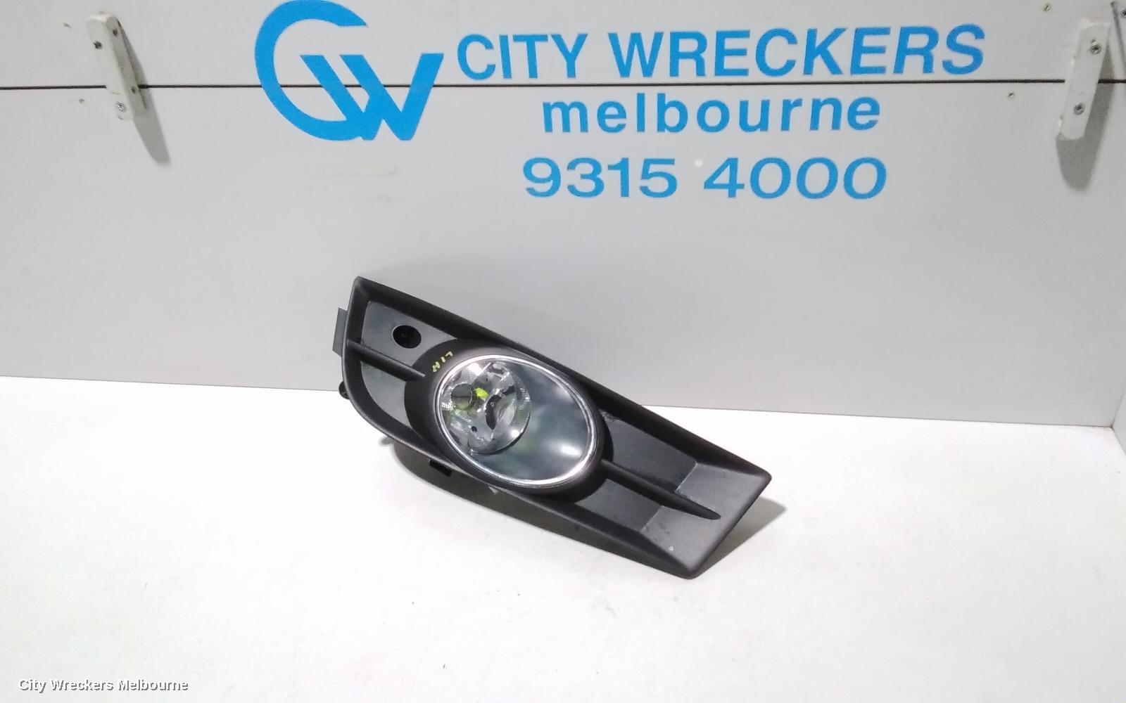 HOLDEN CRUZE LEFT INDICATOR/FOG/SIDE, BUMPER FOGLAMP, JG-JH, 03/2009 - 12/2014 - Image 1