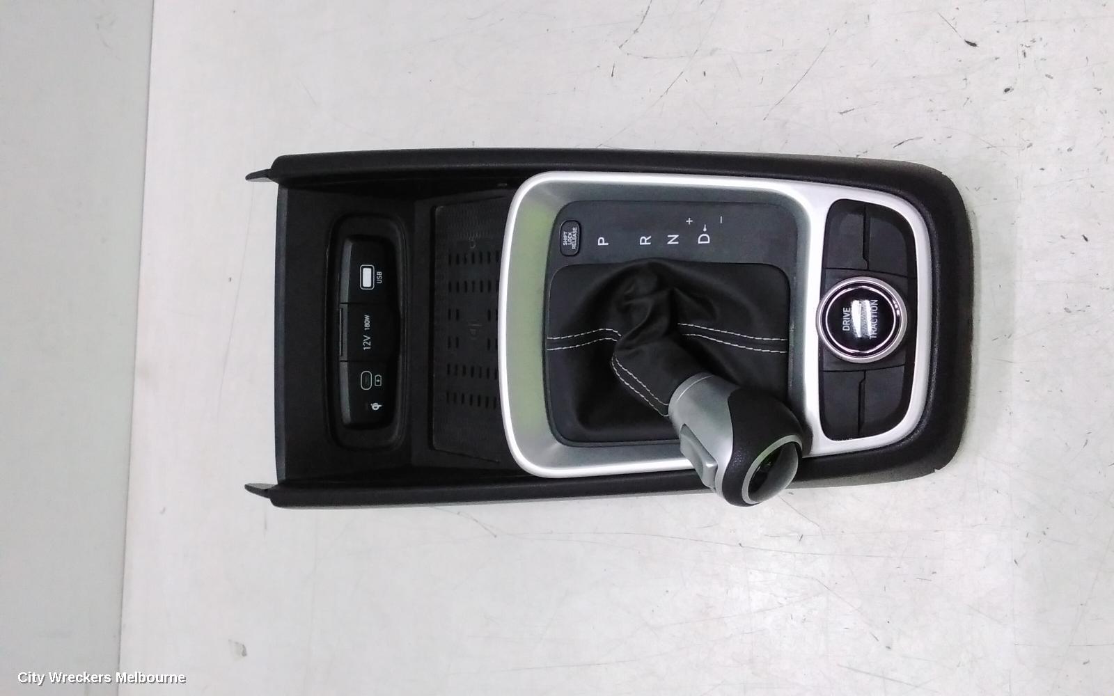 HYUNDAI VENUE TRIM PANEL, QX, 06/2019 ONWARDS - Image 2