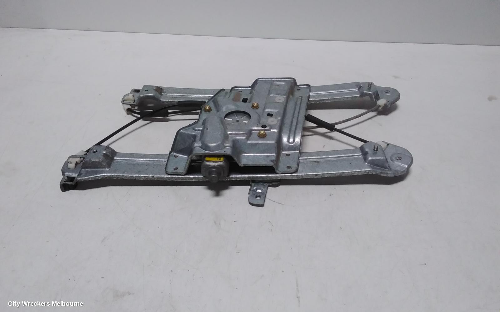 MITSUBISHI 380 LEFT FRONT WINDOW REG/MOTOR, DB, ELECTRIC, 09/2005 - 03/2008 - Image 2