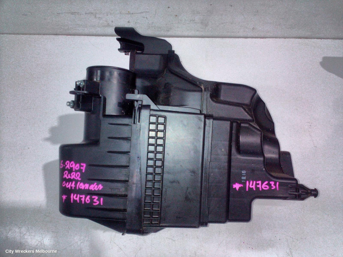 MITSUBISHI OUTLANDER AIR CLEANER/BOX, AIR CLEANER, PETROL, 2.5, PR25, ZM, 08/2021 ONWARDS - Image 2