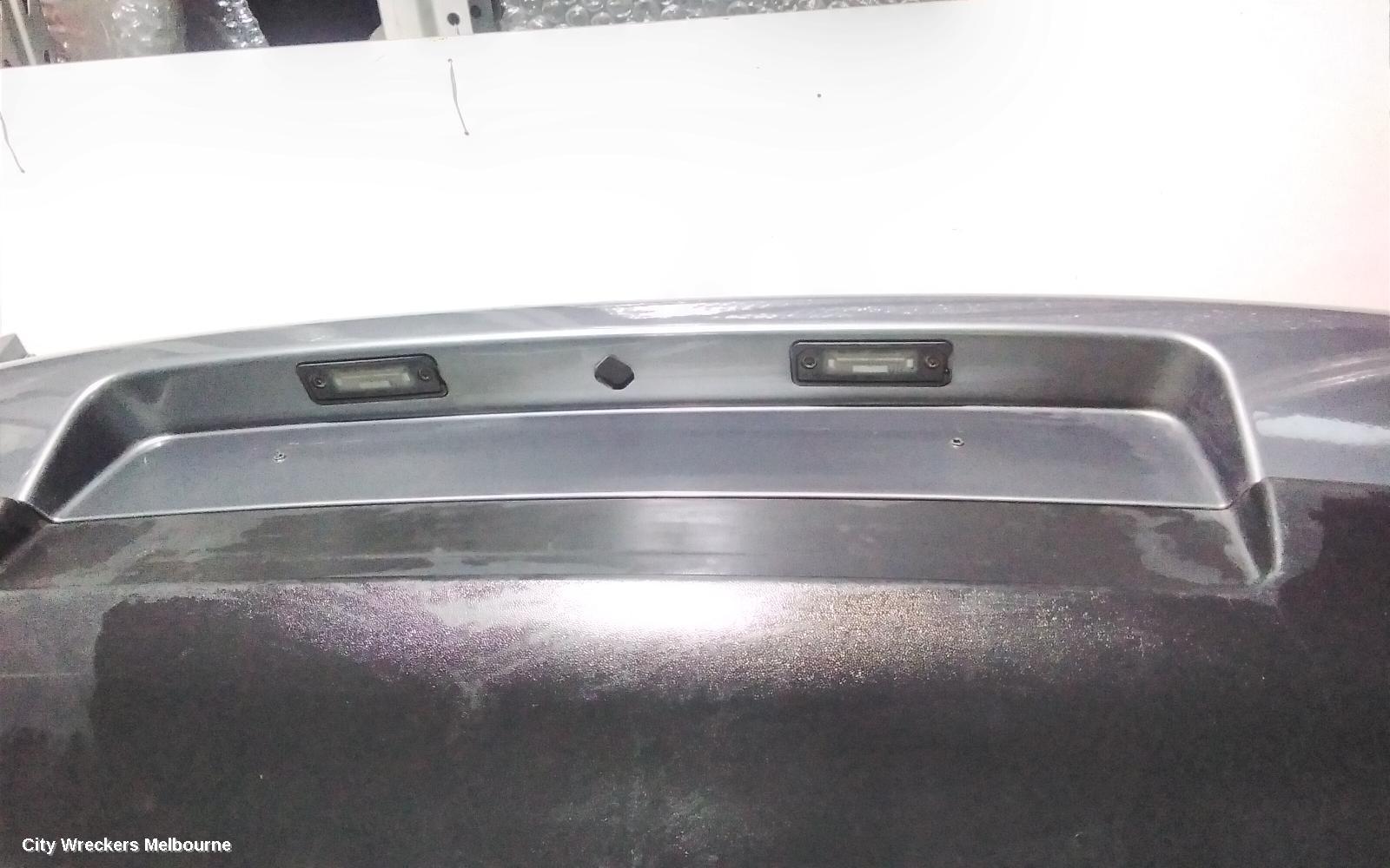 VOLKSWAGEN GOLF REAR BUMPER, GEN 5, BUMPER BAR (2 PIECE), R32, 5DR HATCH, NON PARK SENSOR TYPE, 07/2006 - 05/2010 - Image 3