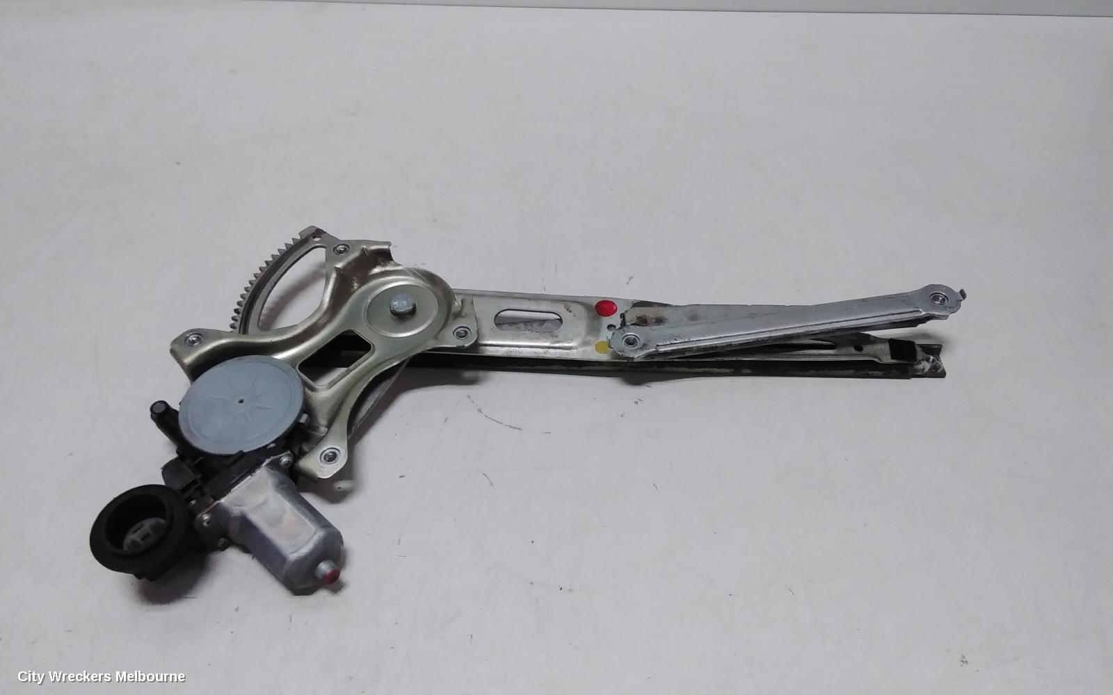 TOYOTA YARIS LEFT FRONT WINDOW REG/MOTOR, NCP9#, 3DR/5DR HATCH, 10/2005 - 07/2011 - Image 2