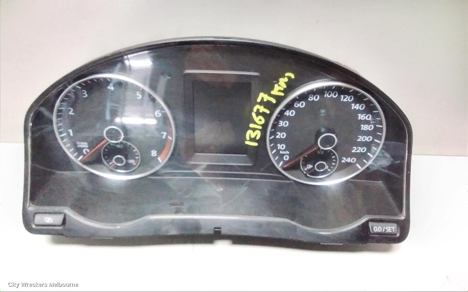 VOLKSWAGEN JETTA INSTRUMENT CLUSTER, PETROL, SPEEDO IS UP TO 240, 1KM, 02/2006 - 07/2011 - Image 2