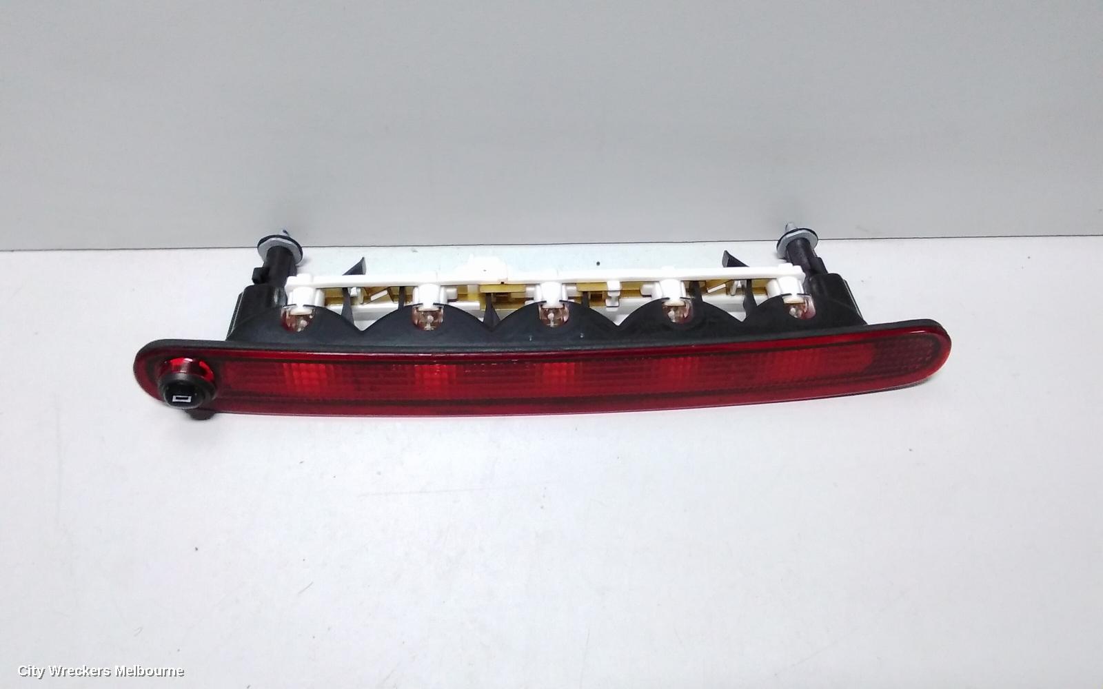 SUZUKI SWIFT HIGH LEVEL STOPLIGHT, FZ, 02/2011 - 03/2017 - Image 2