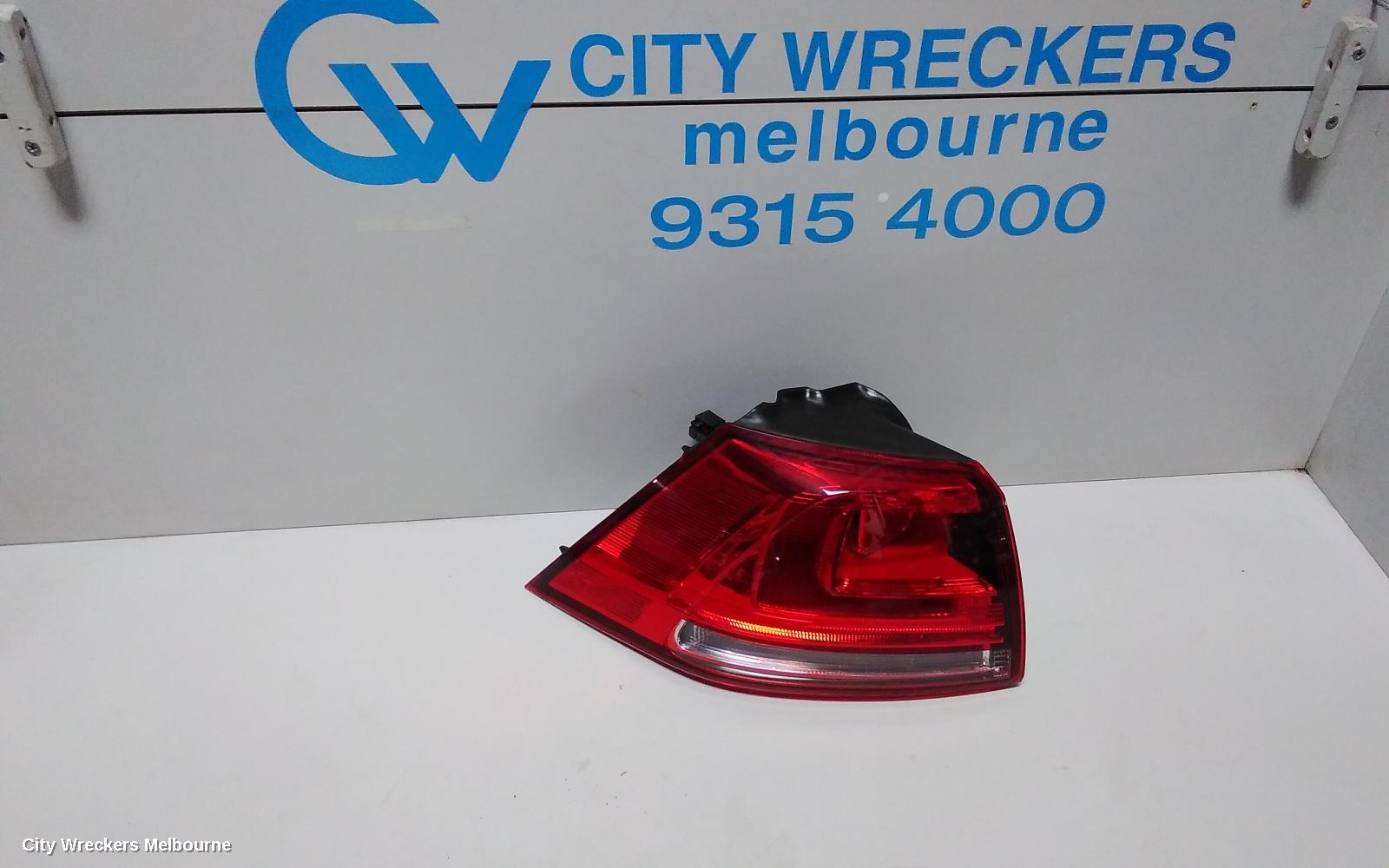 VOLKSWAGEN GOLF LEFT TAILLIGHT, GEN 7, HATCH, STANDARD, NON LED TYPE, 03/2013 - 03/2017 - Image 1