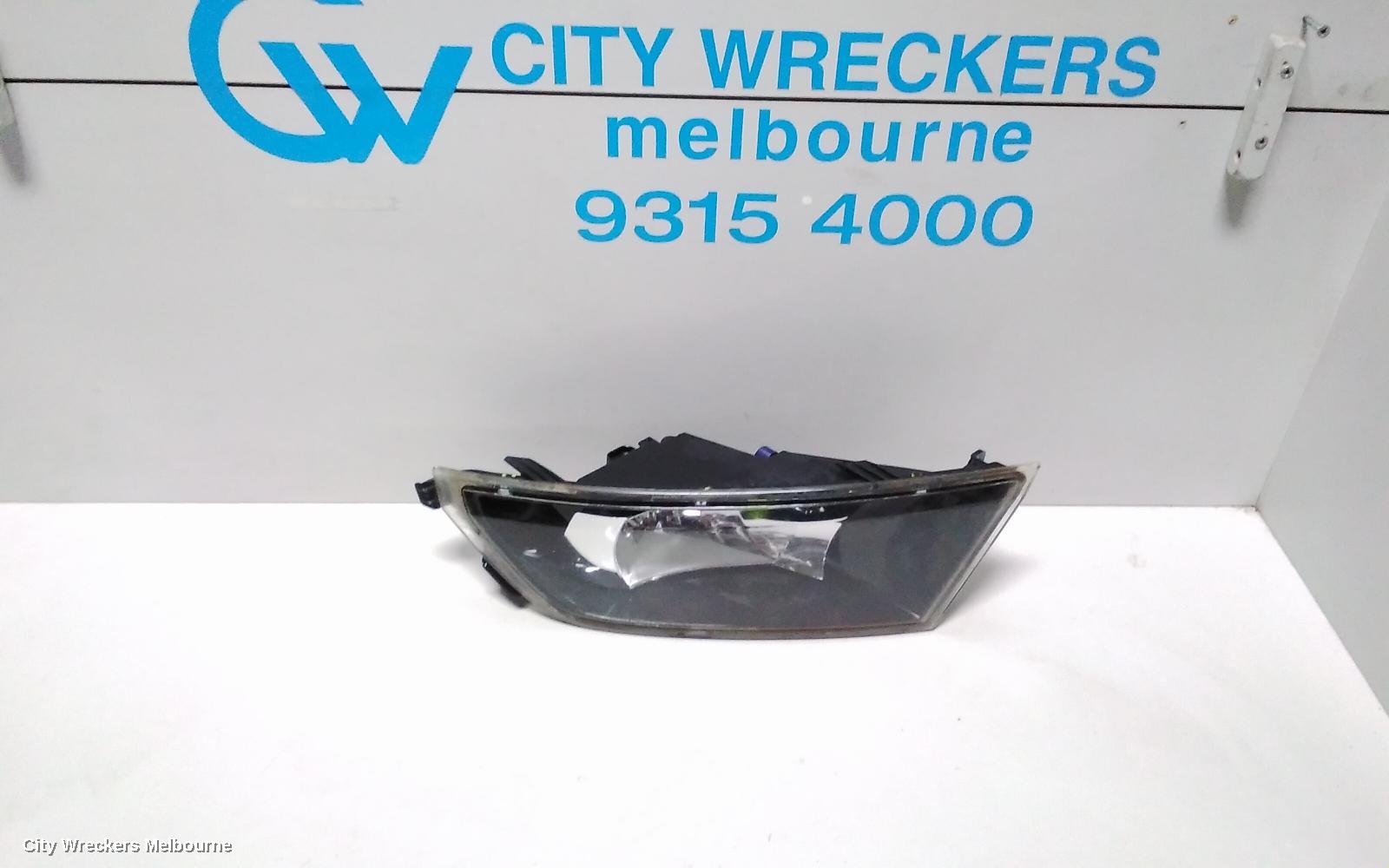 SKODA FABIA LEFT INDICATOR/FOG/SIDE, BUMPER FOGLAMP, CLEAR SURROUND NJ, 01/2015 - 06/2018 - Image 1