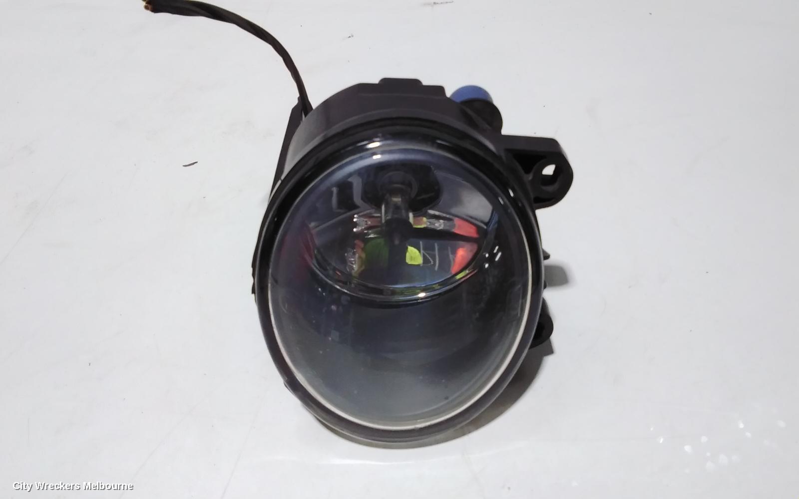 BMW X5 LEFT INDICATOR/FOG/SIDE, BUMPER FOGLAMP, E53, 10/2002 - 08/2006 - Image 3