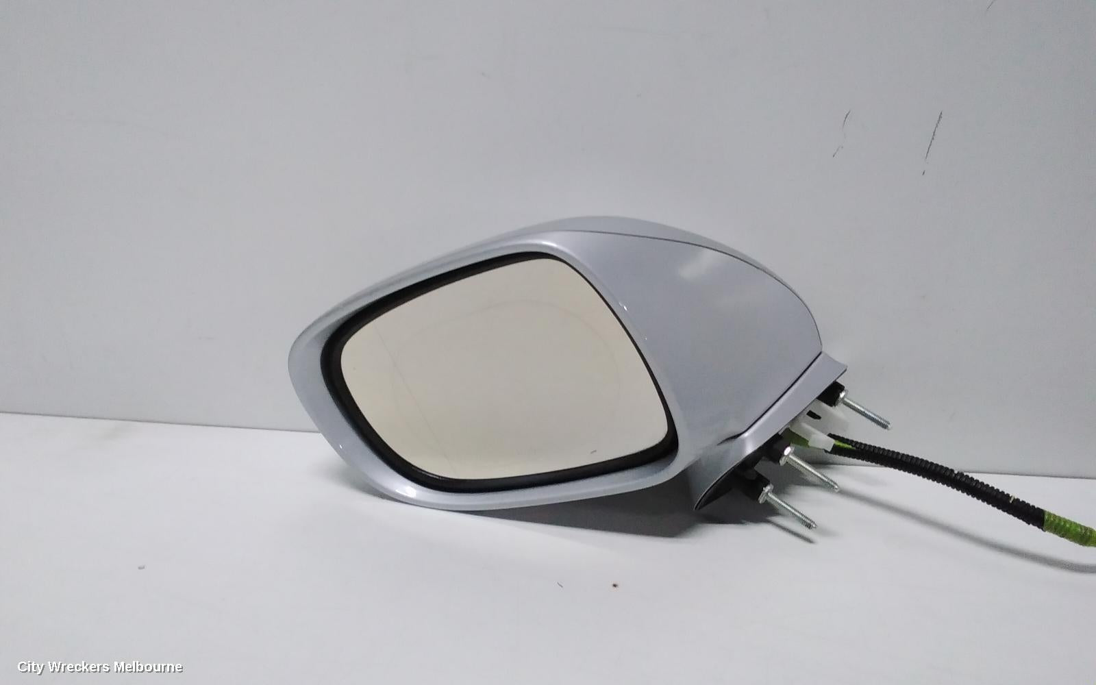 LEXUS IS250/IS250C LEFT DOOR MIRROR, IS250, GSE20R, SEDAN, PRESTIGE, NON INDICATOR TYPE (1 PLUG), 11/2005 - 09/2008 - Image 2