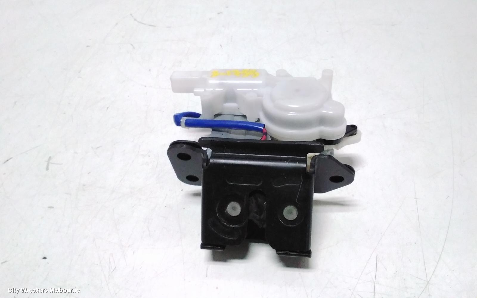 MAZDA CX9 DOOR/BOOT/GATE LOCK, RIGHT REAR DOOR LOCK, TB, 12/2007 - 12/2015 - Image 2