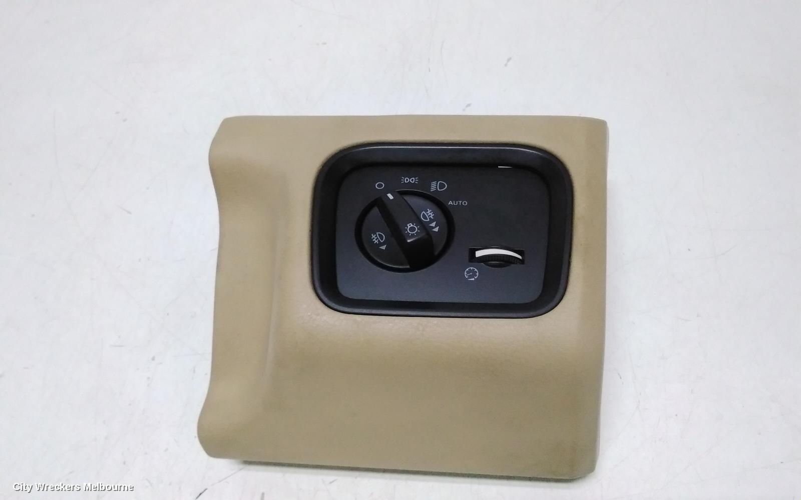 LAND ROVER RANGEROVER SPORT COMBINATION SWITCH, HEADLAMP SWITCH, L320, NON FOGLAMP BUTTONS TYPE, 08/2005 - 09/2009 - Image 2