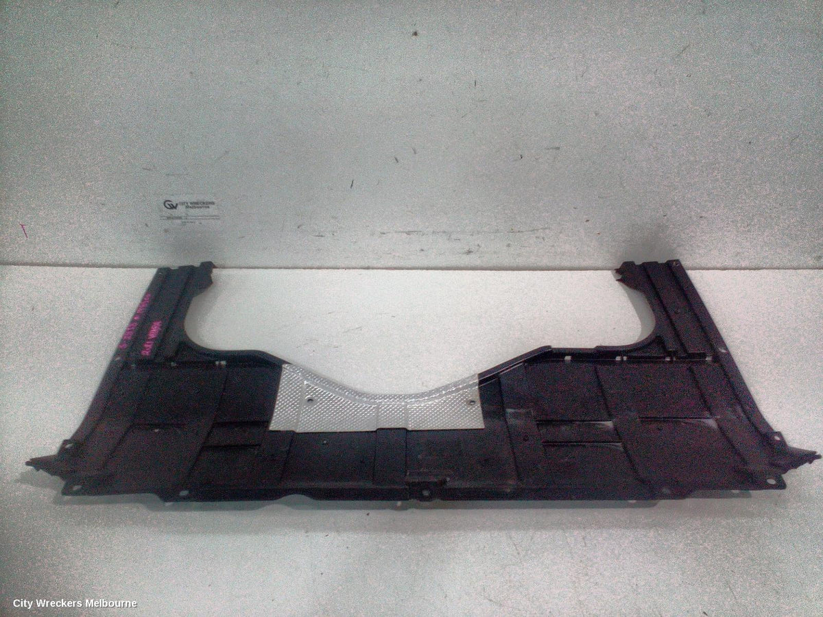 SUZUKI VITARA, VITARA, LY (VIN TSM), 06/2015 ONWARDS, UNDER FRONT BUMPER LOWER TRAY: 148500 - Image 1
