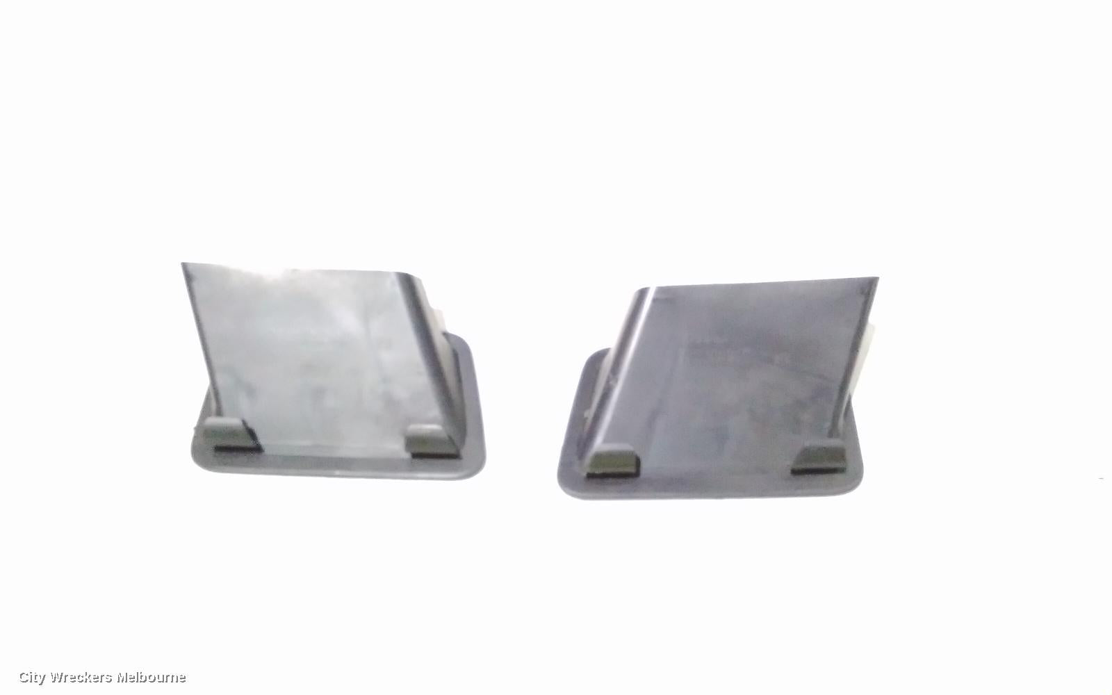 SUBARU WRX, V1, 03/2014 - 10/2021, RHS AND LHS TOP DASH AIR VENTS *PAIR*: 98172 - Image 3