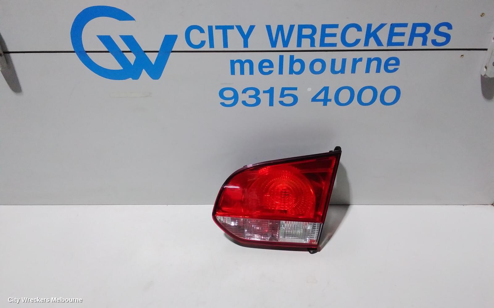 VOLKSWAGEN GOLF REAR GARNISH, TAILGATE LAMP (RH SIDE), GEN 6, 12/2008 - 03/2013 - Image 1