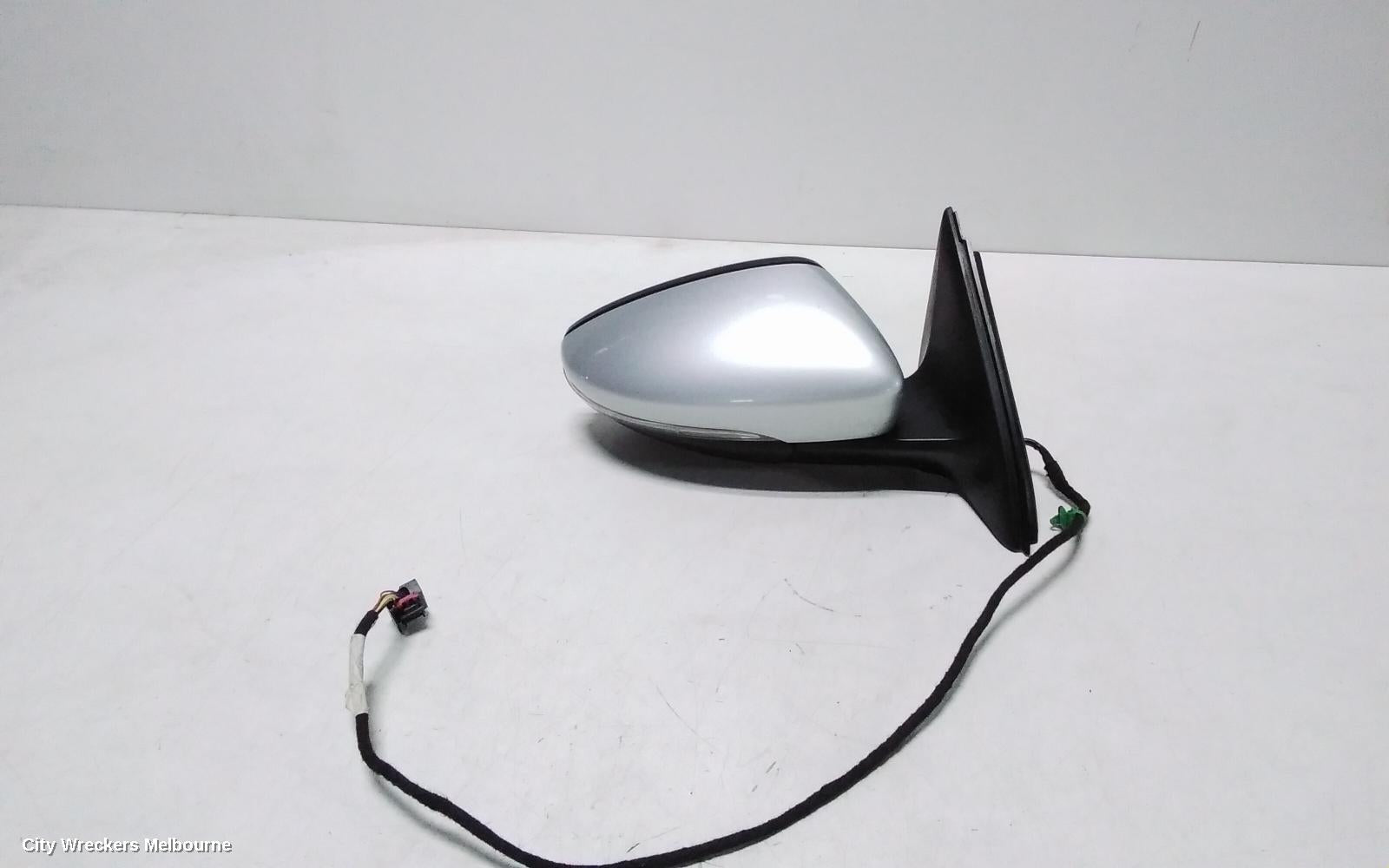 VOLKSWAGEN JETTA RIGHT DOOR MIRROR, 1B, POWER FOLD (6XP CODE), 02/2011 - 10/2014 - Image 2
