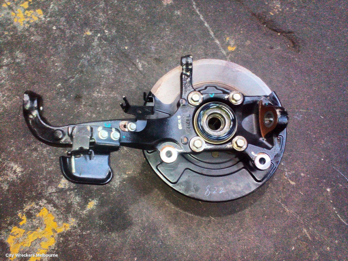 NISSAN PATROL LEFT FRONT HUB ASSEMBLY, Y62, 11/2012 ONWARDS - Image 3