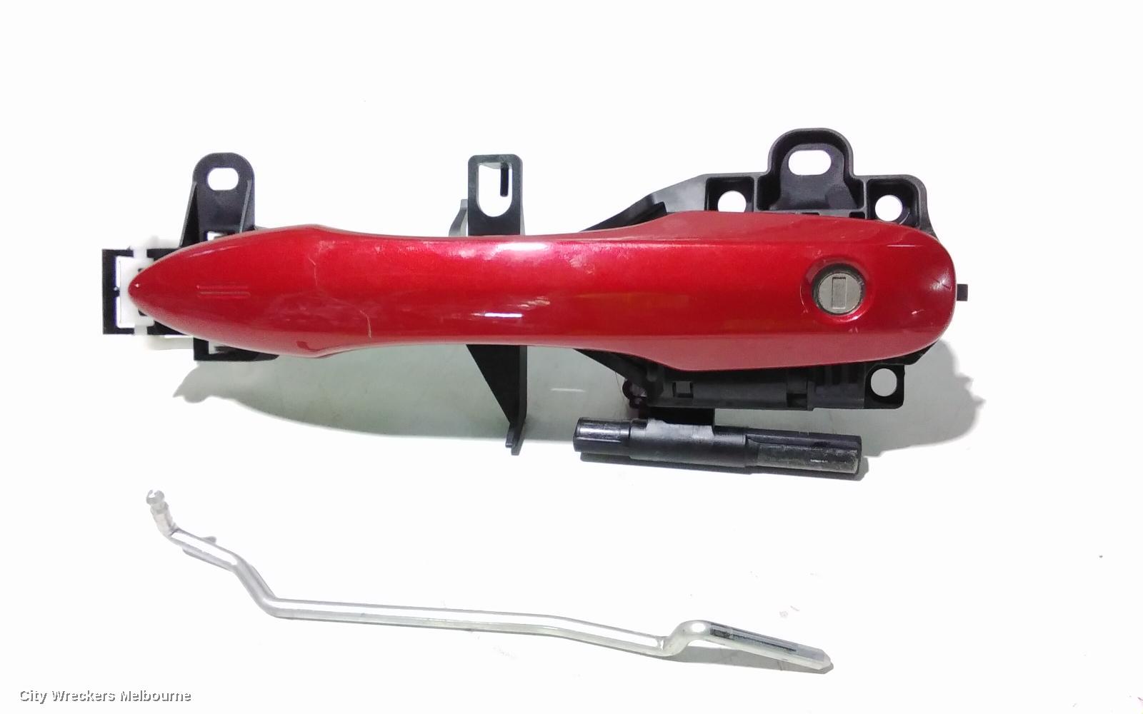 TOYOTA CAMRY DOOR HANDLE, RH FRONT, OUTER, NON KEYLESS TYPE, XV70, 09/2017 - 01/2021 - Image 2