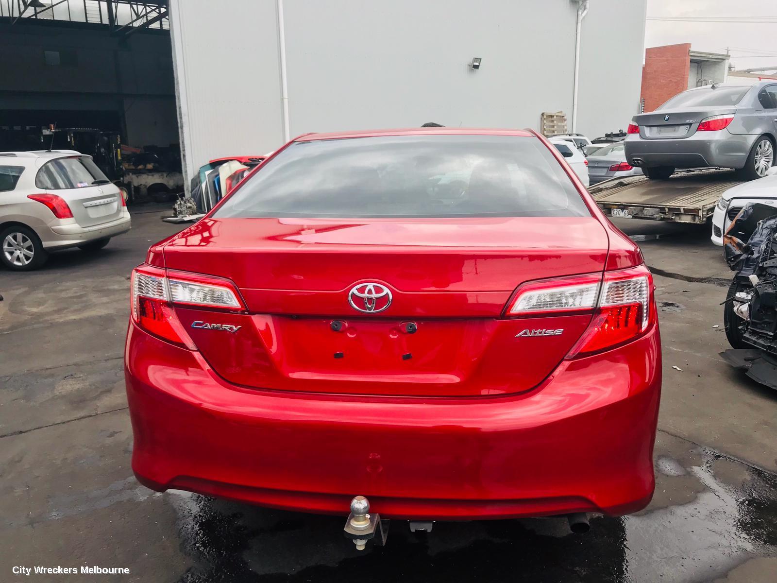 TOYOTA CAMRY LEFT FRONT WINDOW REG/MOTOR, ASV50/AVV50, POWER, 12/2011 - 10/2017 - Image 3
