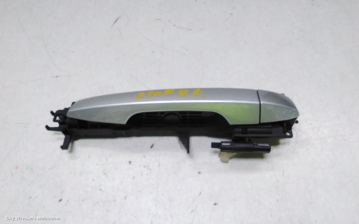 MITSUBISHI OUTLANDER DOOR HANDLE, RH REAR, OUTER, ZM, 08/2021 ONWARDS - Image 3