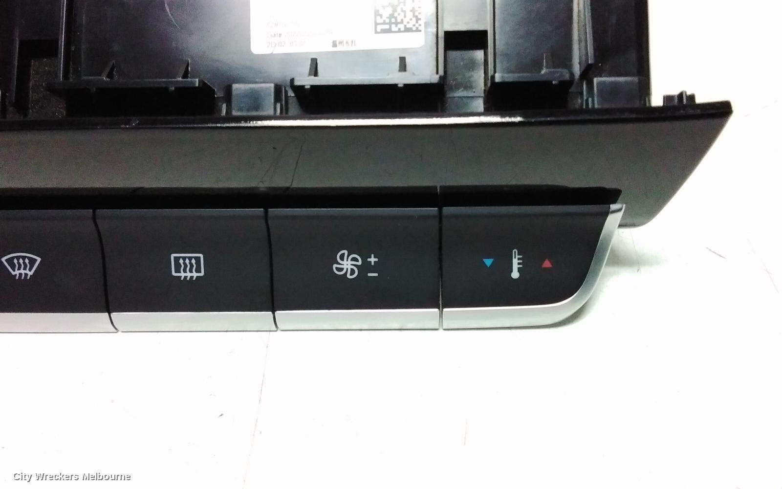 MG ZS HEATER/AC CONTROLS, AZS1, NON CLIMATE CONTROL, 7 BUTTON TYPE, ZST, 01/2020 ONWARDS - Image 3