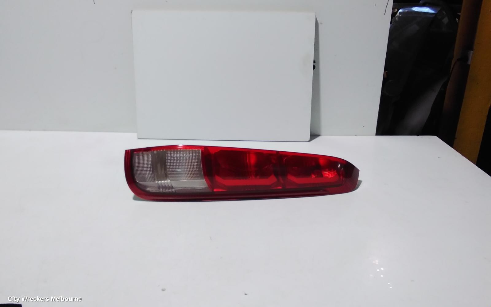 NISSAN XTRAIL RIGHT TAILLIGHT, T30, ST/ST-S/ST-X/TI/TI-L, 11/2003 - 09/2007 - Image 3