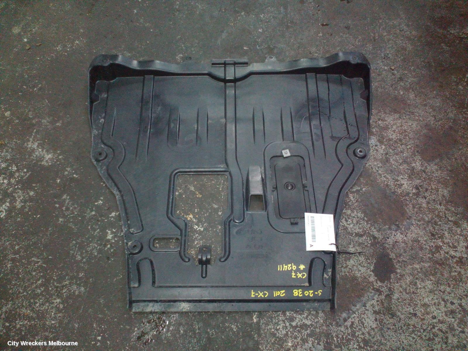 MAZDA CX7 LOWER ENGINE SPLASH TRAY - Image 3
