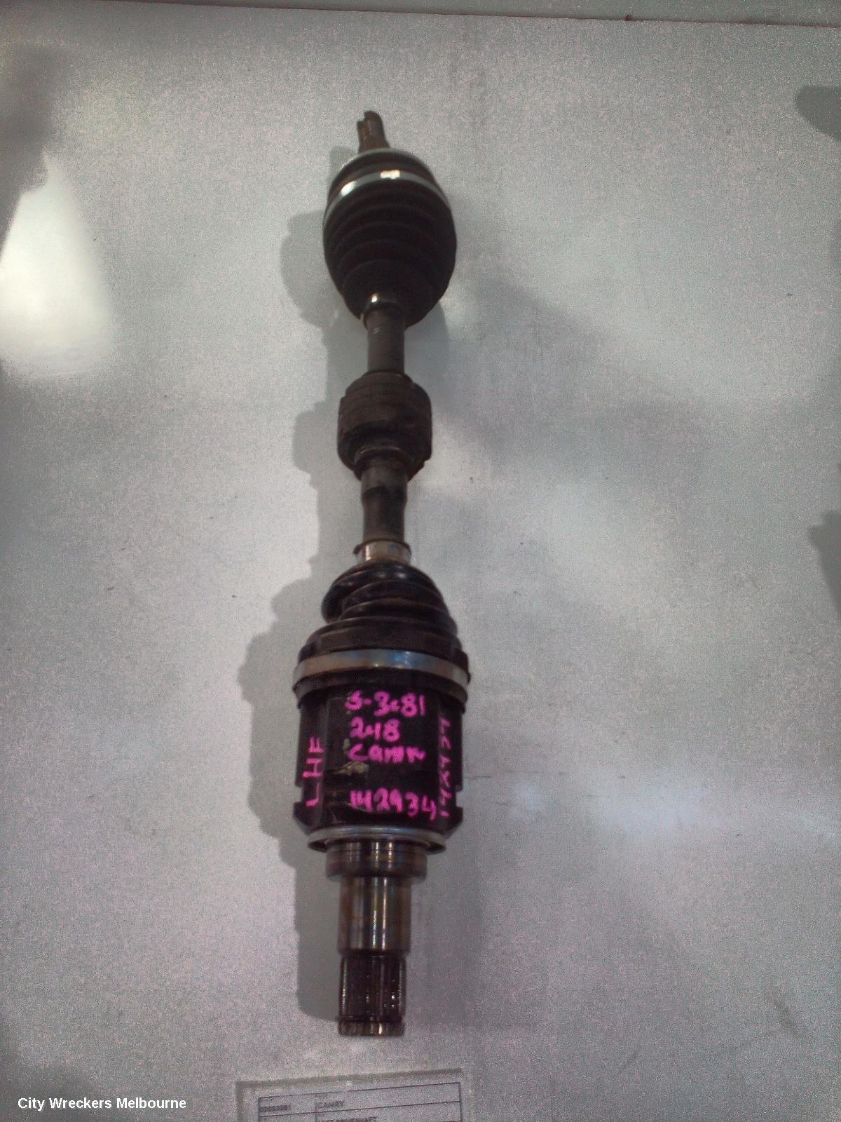 TOYOTA CAMRY LEFT DRIVESHAFT, XV70, FRONT, AUTO T/M, PETROL, 2.5, 2AR-FE, 09/2017 - 01/2021 - Image 2