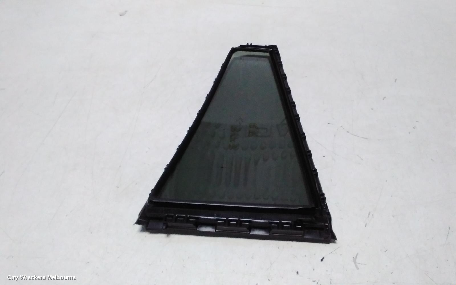 TOYOTA AURION RIGHT REAR 1/4 DOOR GLASS, GSV40R, 10/2006 - 03/2012 - Image 3