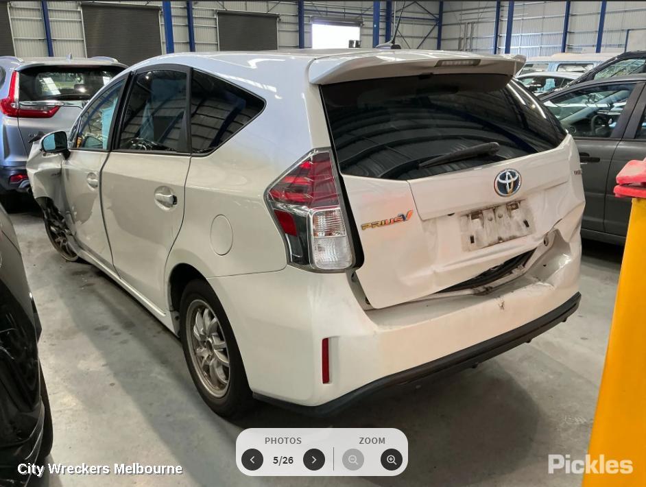 TOYOTA PRIUS RIGHT FRONT DOOR, ZVW40R, PRIUS V, 05/2012 - 11/2022 - Image 3