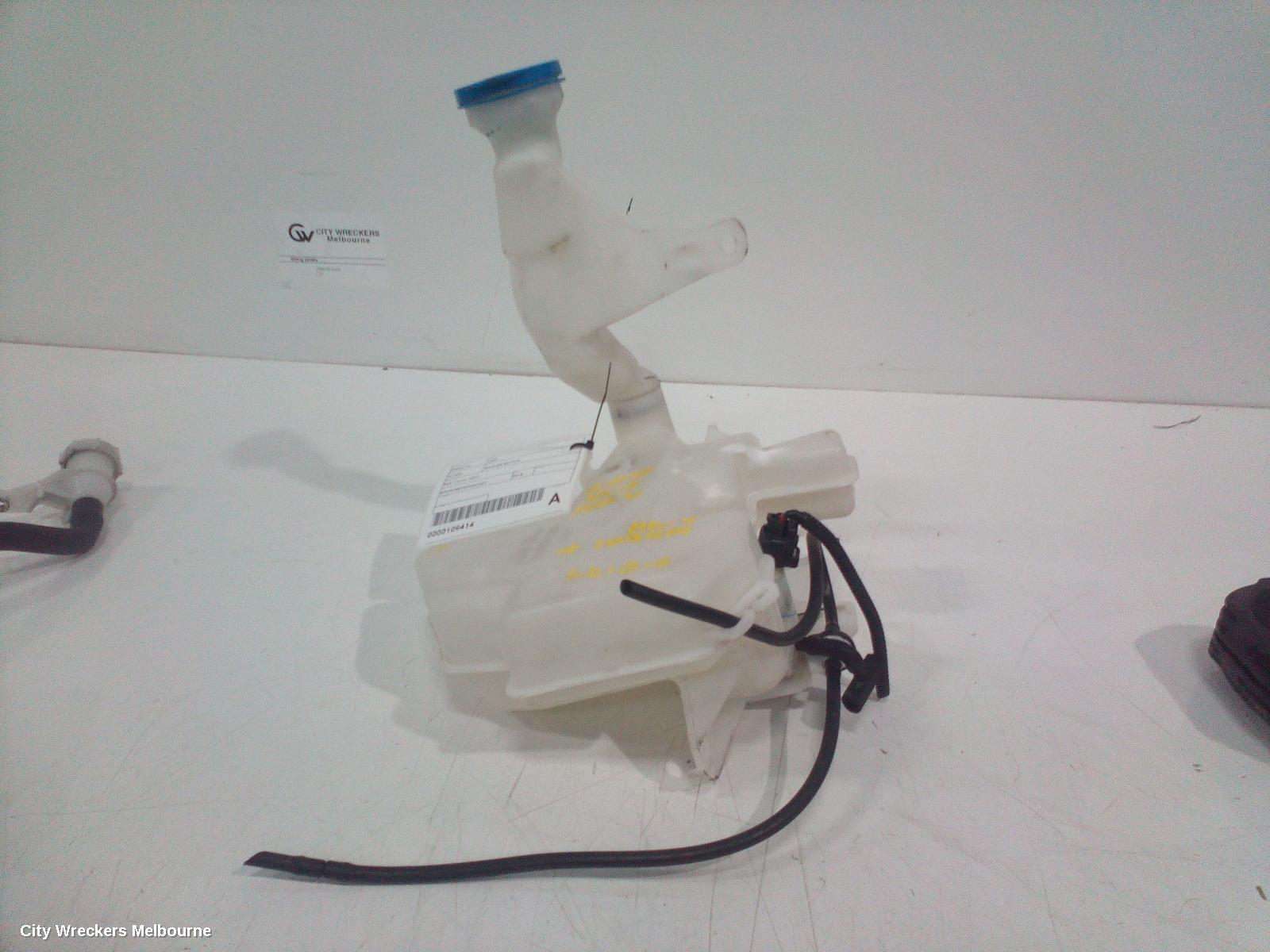 HONDA HRV WASHER BOTTLE, RU, 12/2014 - 10/2021 - Image 1