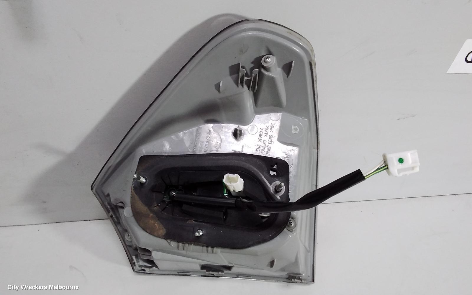 LEXUS RX SERIES LEFT TAILLIGHT, RX330/RX350, MCU3/GSU3#, IN BODY, 04/2003 - 11/2008 - Image 3